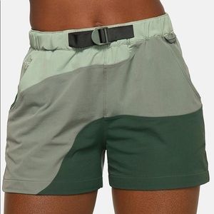 OV Hike Shorts Size Large